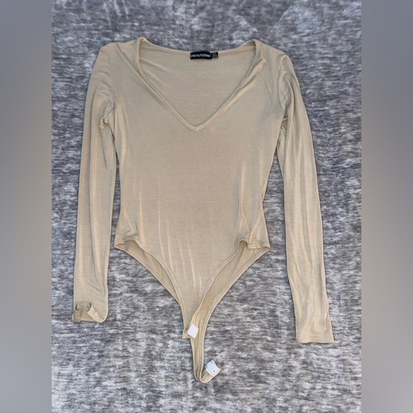 Bodysuits - Picture 2 of 9